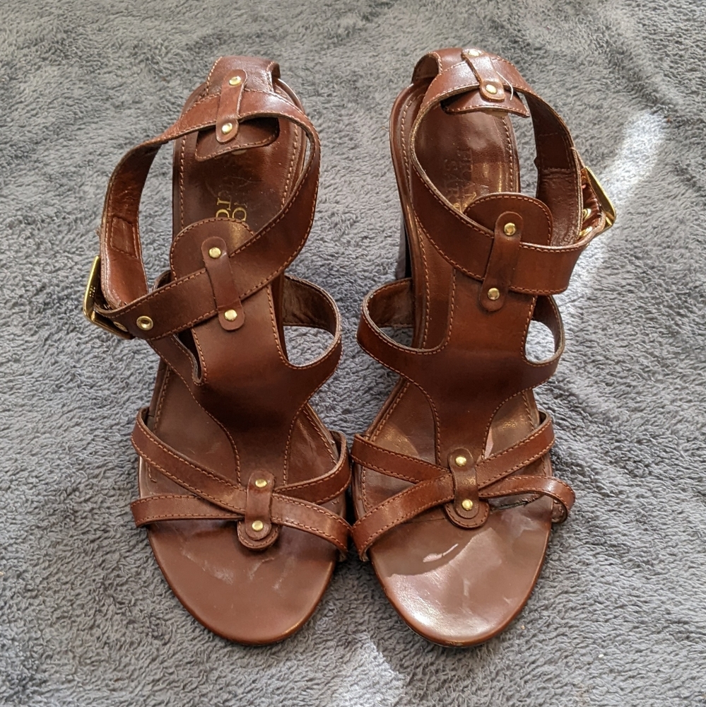 Brown strappy heeled sandals with belt buckle clasp